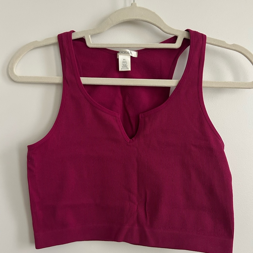 Ribbed Magenta Crop Top - M